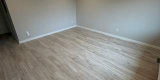 Newly Remodeled 2 Bedroom! Gallery 1