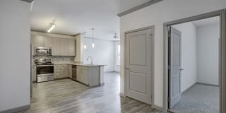 The Emerson Apartments Gallery 36