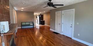 2536 Adams Gallery 16
