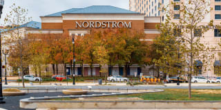 Lofts 590 Gallery 21