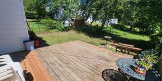 AVAILABLE AUGUST - 3 BED 1 BATH Home! Gallery 23