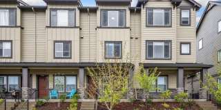 Modern North Bethany 2-Bedroom + Den Townhome with Garage, Private Balcony near Parks & Trails Modern North Bethany 2-Bedroom + Den Townhome with Garage, Private Balcony near Parks & Trails Gallery 1