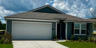 Like-New 2025 4-bedroom home for rent Gallery 4