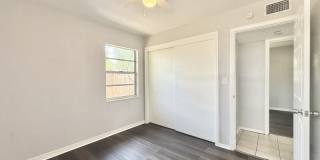 6900 16th Street North Gallery 33