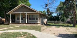 STUDENTS WELCOME! Charming 3 Bed 2 Bath Single Family Home in Old Town Gallery 3