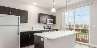 Avery Pointe Gallery 11