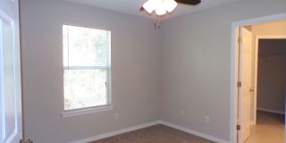 Charming 3-Bedroom Home Gallery 12