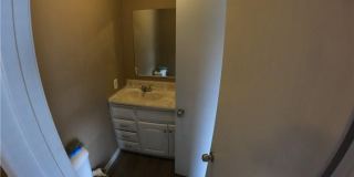 1536 W 40th Street Gallery 13