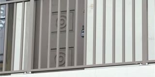 190 PARADISE BOULEVARD Gallery 1