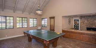 Spacious 2 Bed / 2 Bath Condo in Prime UTC/La Jolla Location! Gallery 27