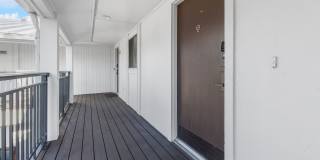 Furnished Resort 2/2 Condo, on Golf Course, Lake Views Gallery 8