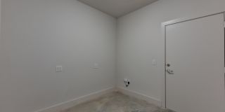 Matador Gallery 100