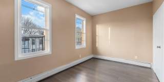 134 VAN HORNE ST Gallery 6