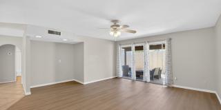Modern Updated Tempe Townhome Near ASU & Downtown with Resort-Style Amenities Gallery 3