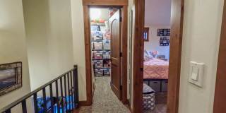 109 Valley Court Gallery 34