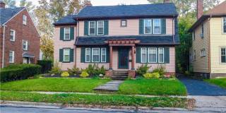 Charming Cleveland Heights Single Family Home Gallery 1