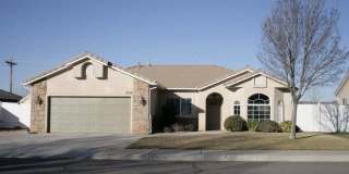 Charming 3 Bed, 2 Bath Home in Washington, UT Gallery 1