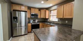 Apply Here www.realty480pm.appfolio.com/listings Gallery 1