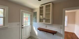 3 Bed 2 Bath Cottage in Midtown! Gallery 7