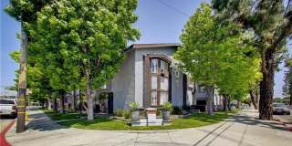 7947 Garfield Gallery 1