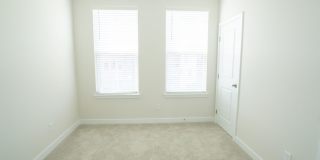 3BR Townhome near Camp North End Gallery 9