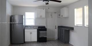 5743 Lincoln St Gallery 2