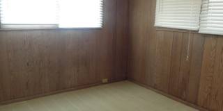 Large partly furnished house in Pearl City - PET FRIENDLY! Gallery 10