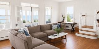 48 Beach Avenue Gallery 7