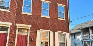 30 W UNION Street Gallery 1