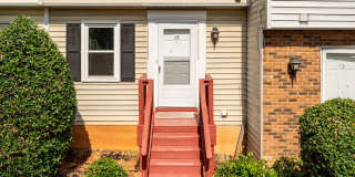 3 Bedroom Townhouse Near Downtown Durham Gallery 4