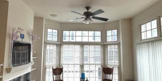 1607 SENECA Avenue Gallery 11