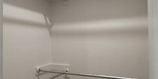 5703 Kemper Street Gallery 18