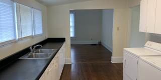223 Lyndon Avenue Gallery 11