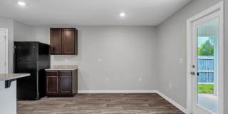 1035 Limpkin St, Crestview Gallery 18