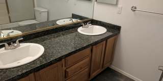 Beautiful Home on Green Belt in Palo Verde Meadows Gallery 9