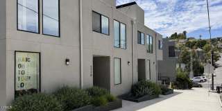 2172 Clifford Street Gallery 1