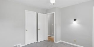 3512 S Division St Gallery 14
