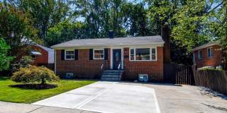 Beautifully updated and maintained 5bed/2bath - Close to shopping and Metro! Gallery 1