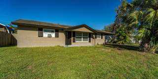 4317 Birdwood Street Gallery 25