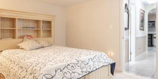 4705 RIPPLING POND Drive Gallery 21