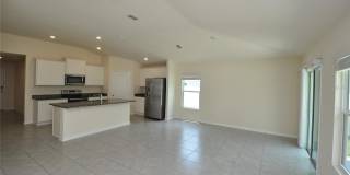80 OAKLEAF WAY Gallery 14