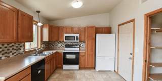 Spacious Ranch Home with 3-Car Garage, Finished Basement & Fenced Yard! Gallery 11