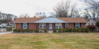 Stunning 4BE/2.5BA home  at corner lot single story home! Gallery 1