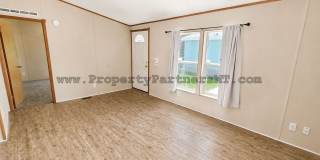 Freshly Remodeled! 3 Bed 2 Bath Modular house Gallery 1