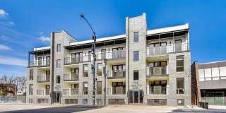 5019 North Lincoln Avenue Gallery 1
