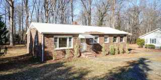 Gorgeous Three Bedroom Home! Gallery 1