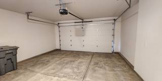 Newer4 Bedroom Town Home Gallery 32
