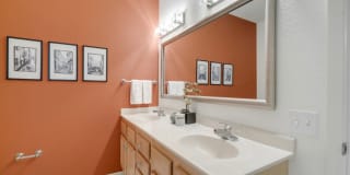 Riverview at Upper Landing Gallery 11