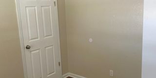 Charming 3BR House in Kansas City Charming 3BR House in Kansas City Gallery 15