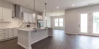 212 Birchwood Row Gallery 37